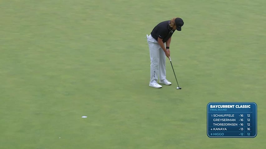 Garrick Higgo sinks 12-foot birdie putt on No. 13 at Baycurrent