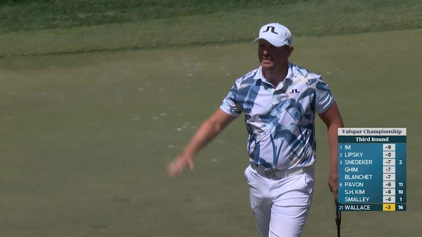 Matt Wallace sinks 45-foot birdie putt on No. 16 at Valspar