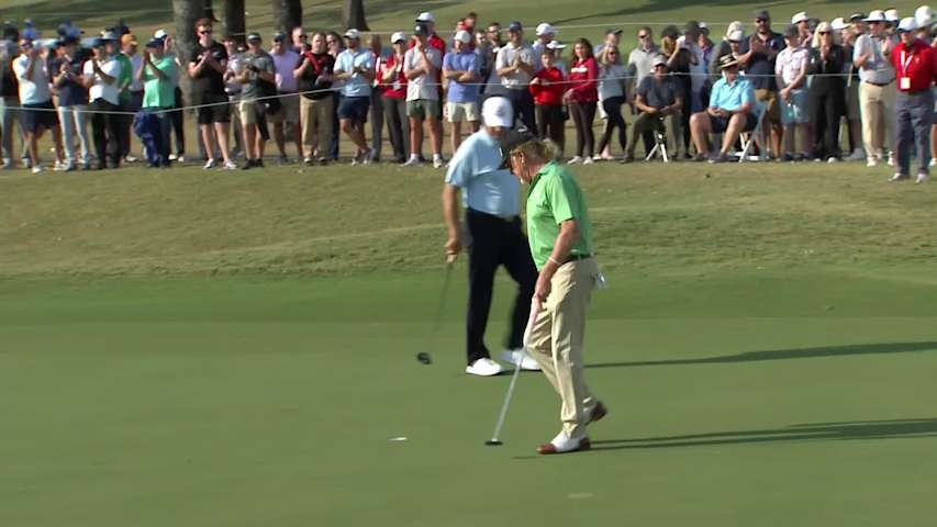 Miguel Angel Jiménez makes birdie putt at Simmons Bank