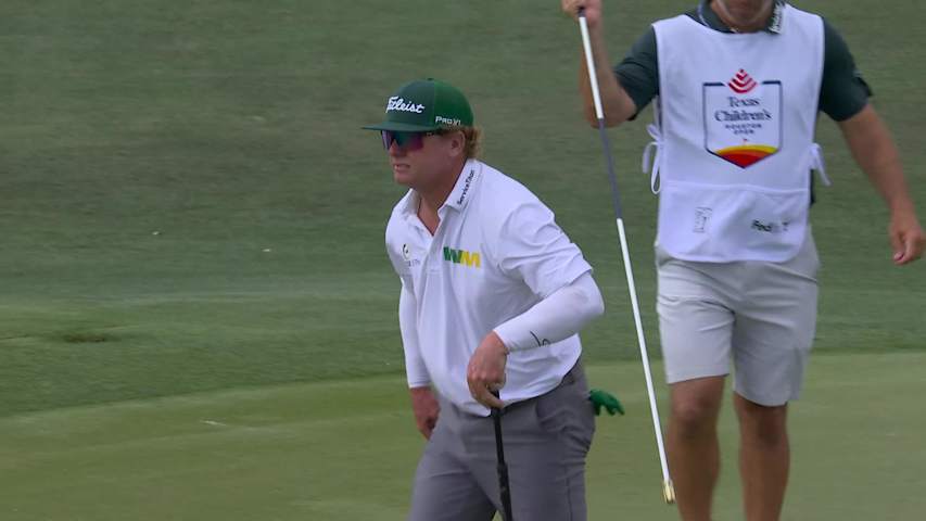 Charley Hoffman sinks 10-foot birdie putt on No. 11 at Texas Children's