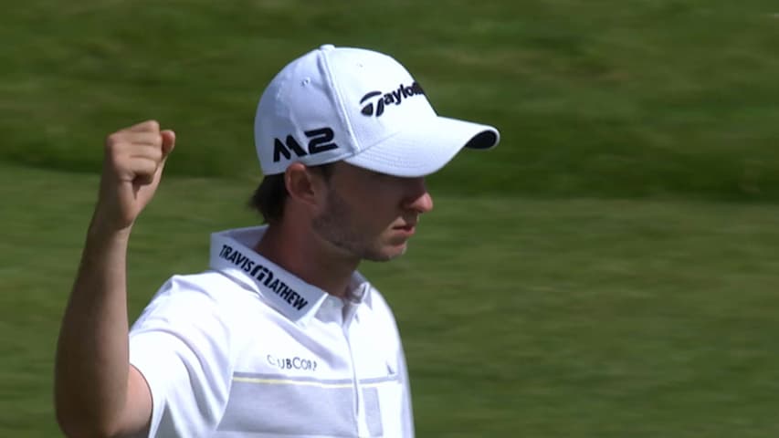 Austin Connelly plays his second shot to perfection at The Open