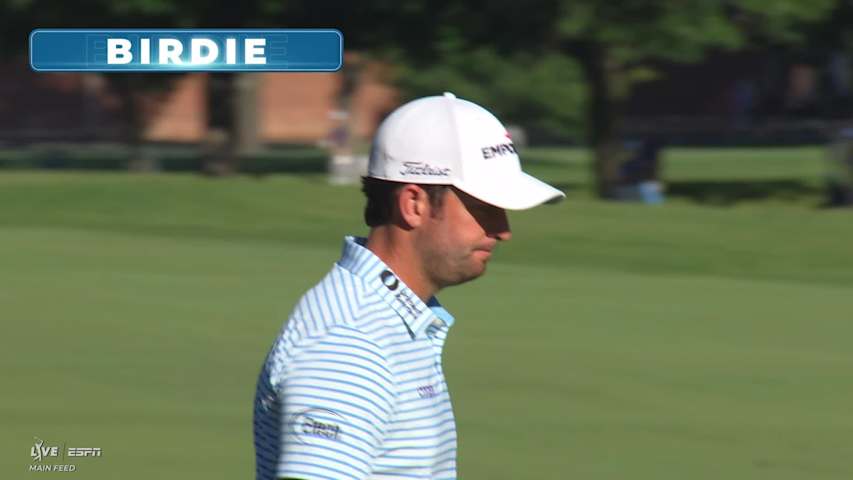 Davis Riley sinks 24-foot birdie putt on No. 1 at Charles Schwab