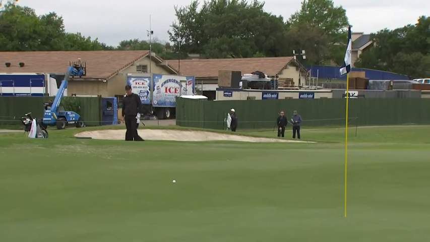 Cameron Beckman chips in for eagle at Invited Classic