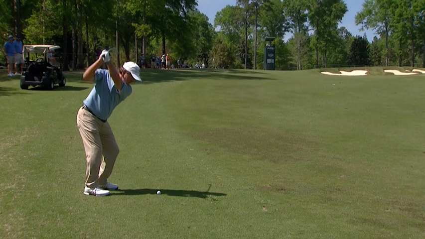 Gene Sauers sticks it close on No. 16 at Mississippi Gulf