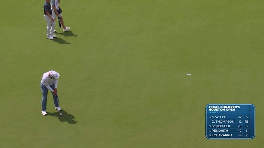 Charley Hoffman makes a 17-foot birdie putt at Houston Open