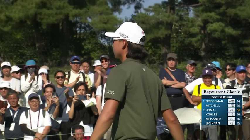 Min Woo Lee sinks 13-foot birdie putt on No. 15 at Baycurrent