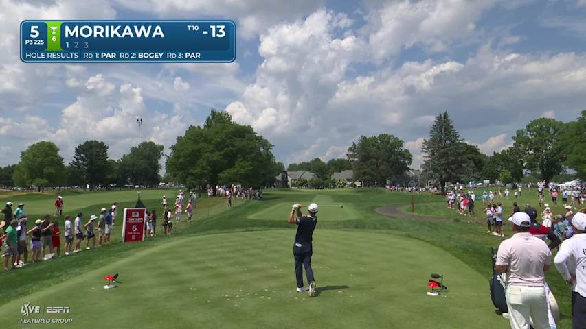 Collin Morikawa sinks 28-foot birdie putt on No. 5 at Travelers