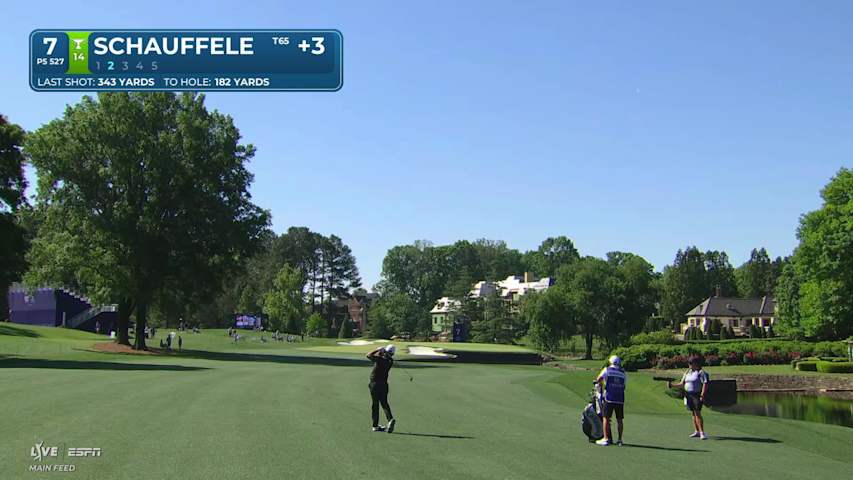 Xander Schauffele sinks 5-foot putt for birdie on No. 7 at Truist Championship