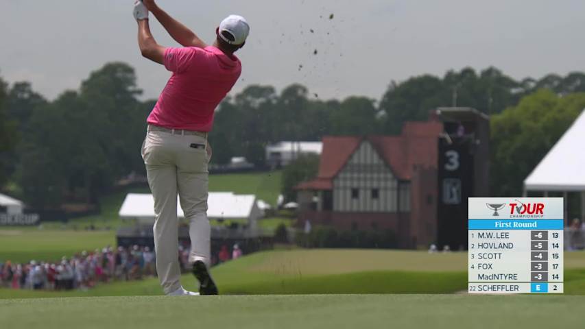 Scottie Scheffler's 119-yard approach sets up birdie on No. 3 at TOUR Championship
