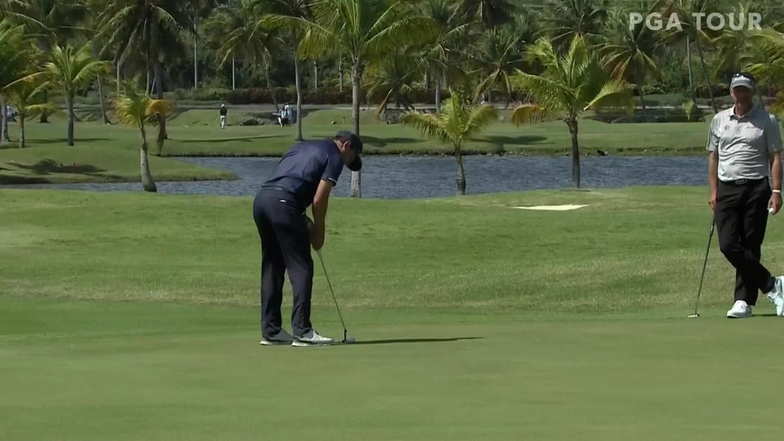 Tim Wilkinson taps in for birdie at Puerto Rico