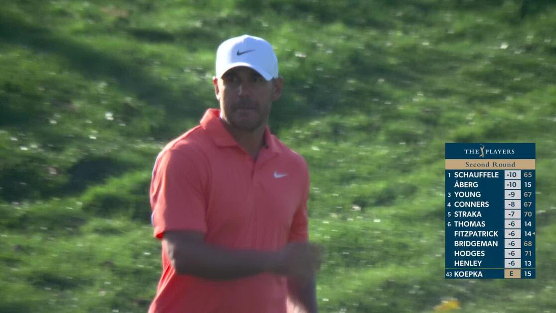 Brooks Koepka drains 7-foot birdie putt on No. 16 at THE PLAYERS