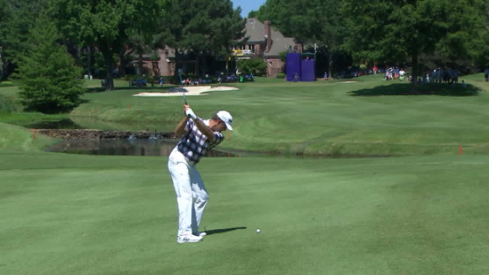 Retief Goosen's laser-like approach leads to birdie at FedEx St. Jude