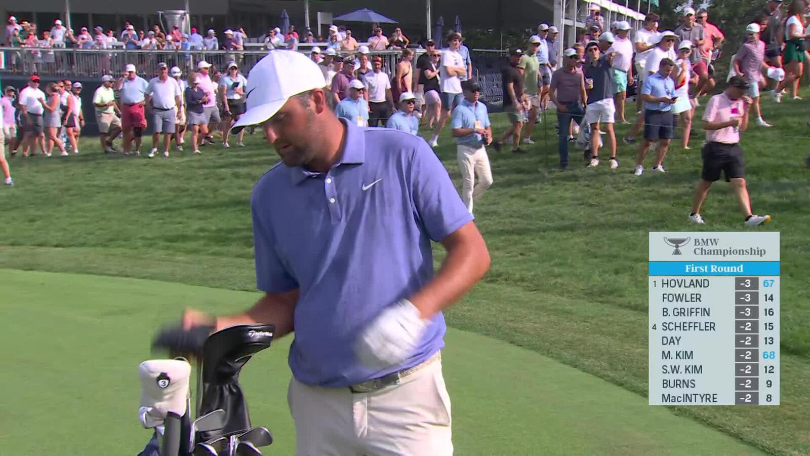 Scottie Scheffler goes flag-hunting to set up birdie at BMW Championship