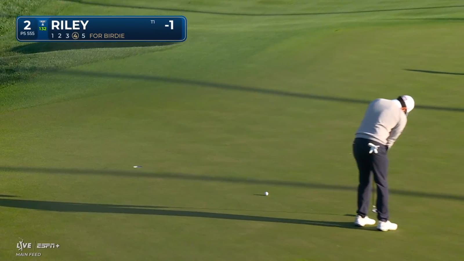 Davis Riley rolls in birdie putt at THE PLAYERS