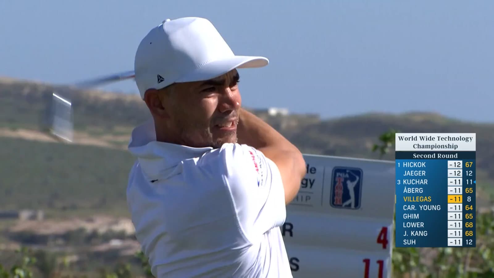 Camilo Villegas sticks green to yield birdie at World Wide Technology