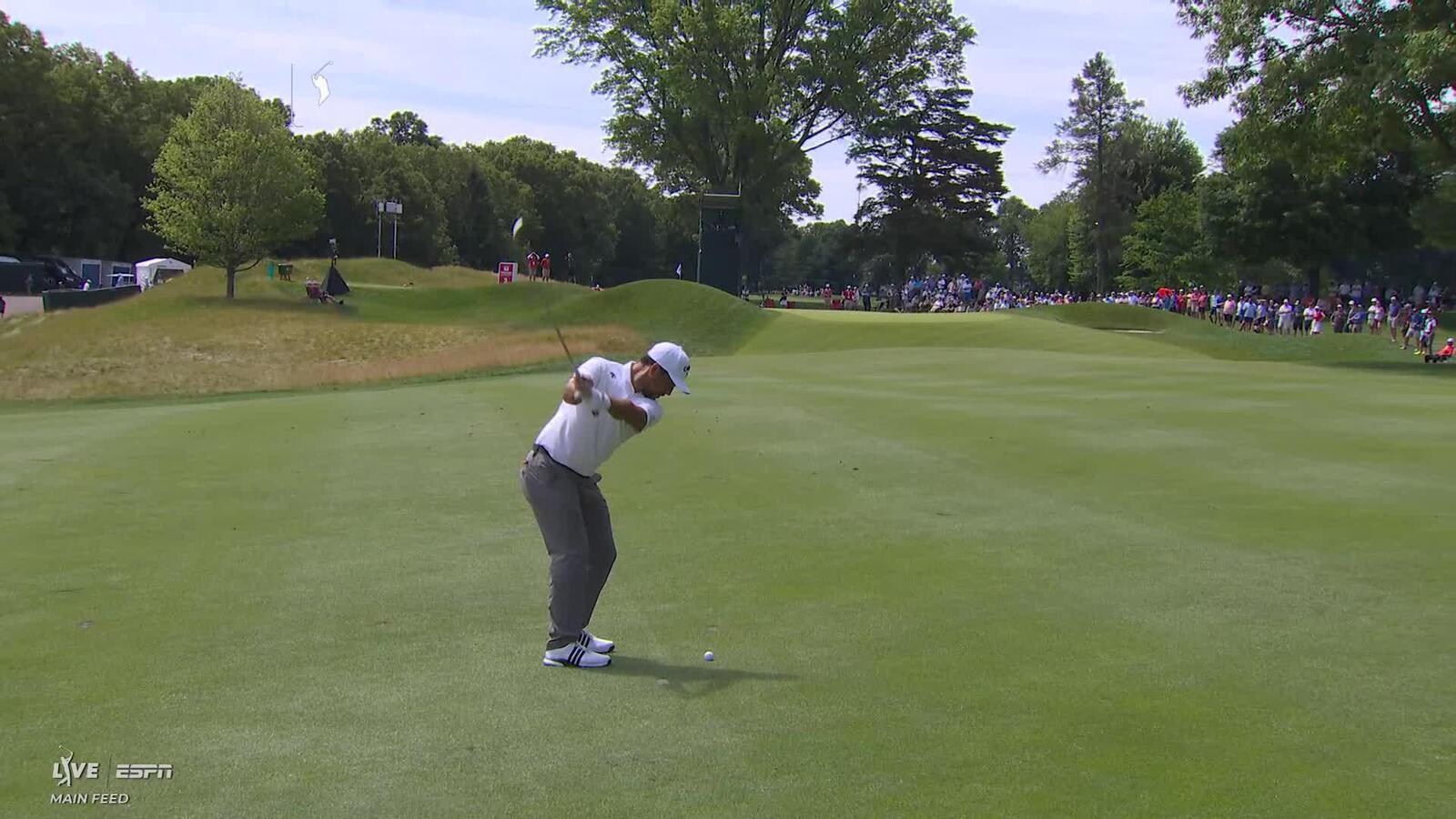 Xander Schauffele's 115-yard approach sets up birdie on No. 2 at Travelers