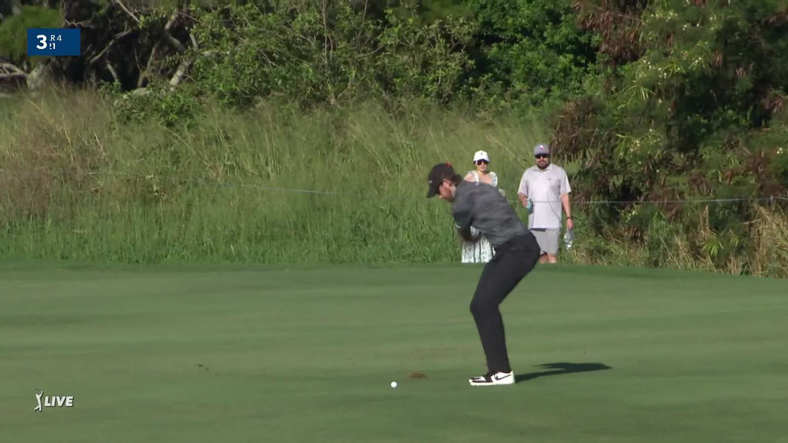 Patrick Rodgers hits second tight to yield birdie at Sentry