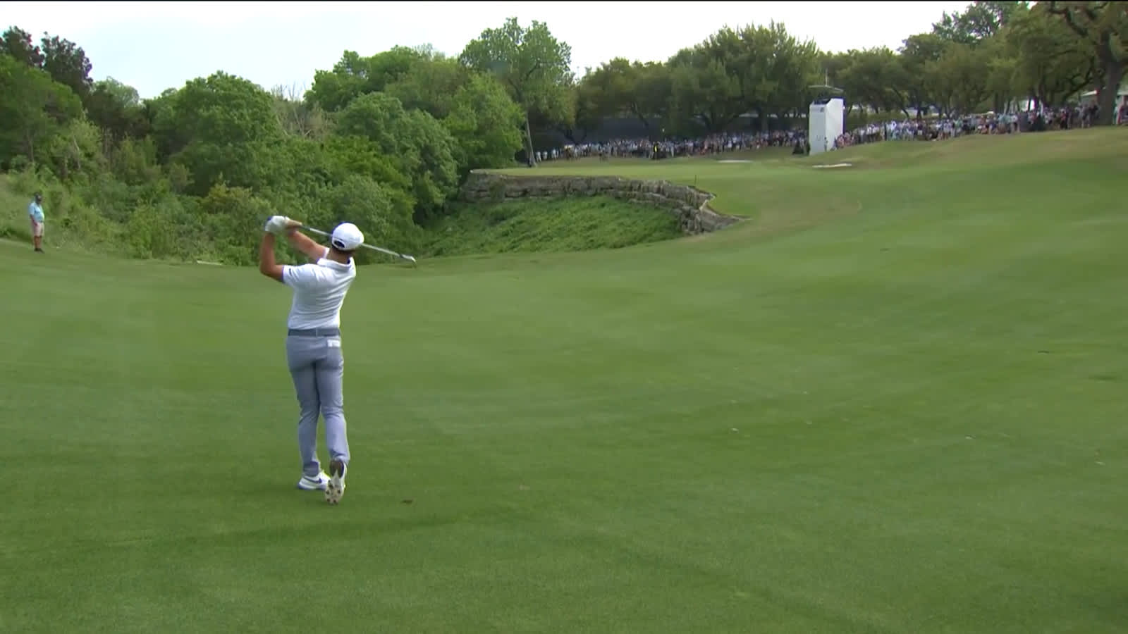 Rory McIlroy's nice approach leads to birdie at 2-up lead at WGC-Dell Match Play