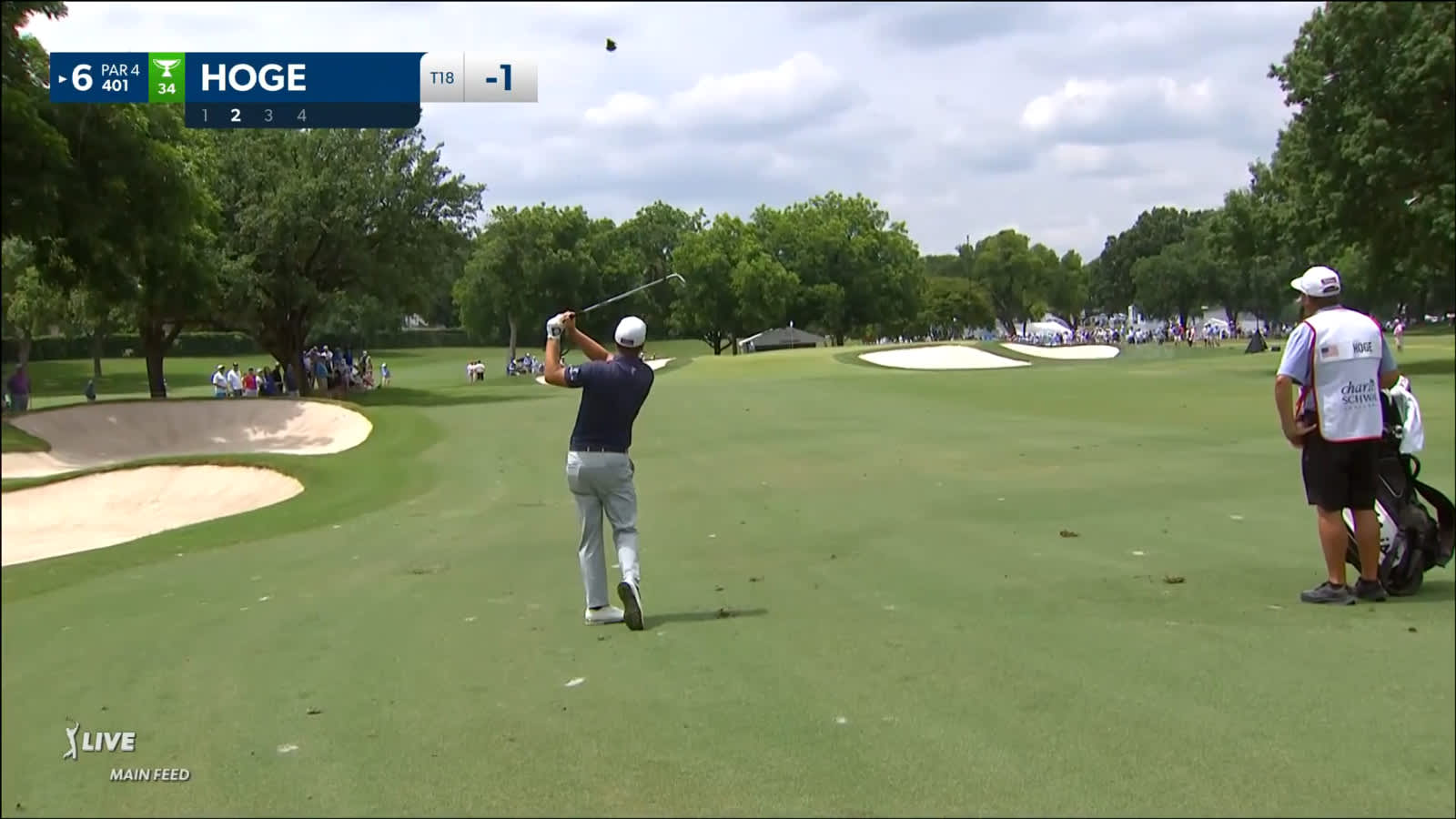 Tom Hoge nearly holes out to set up birdie at Charles Schwab