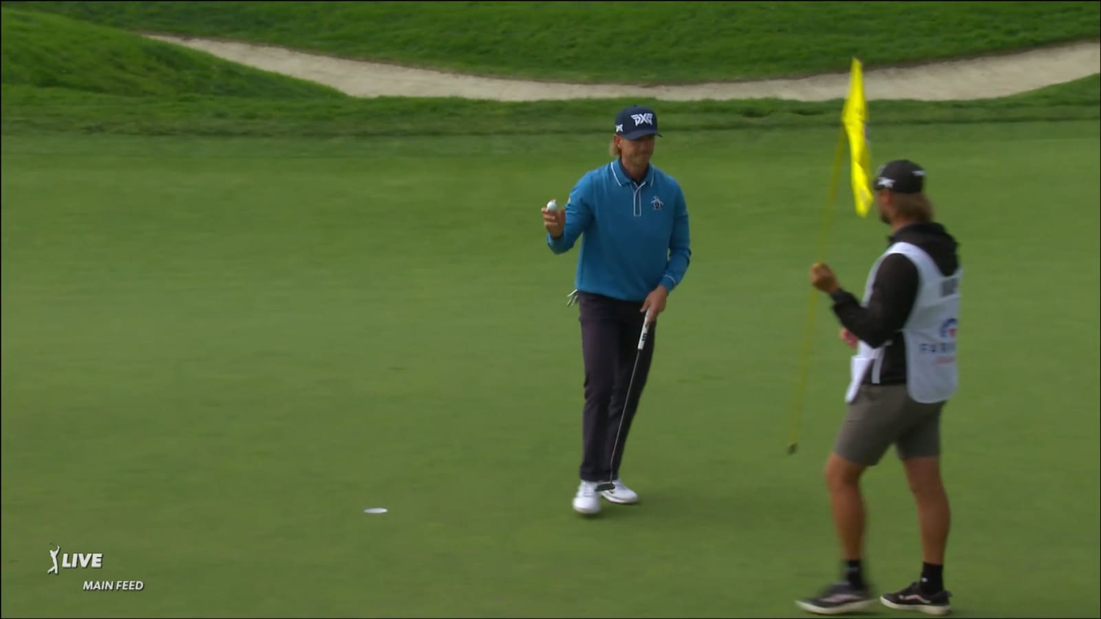 Jake Knapp's 164-yard tee shot settles 16 inches from the hole at Farmers