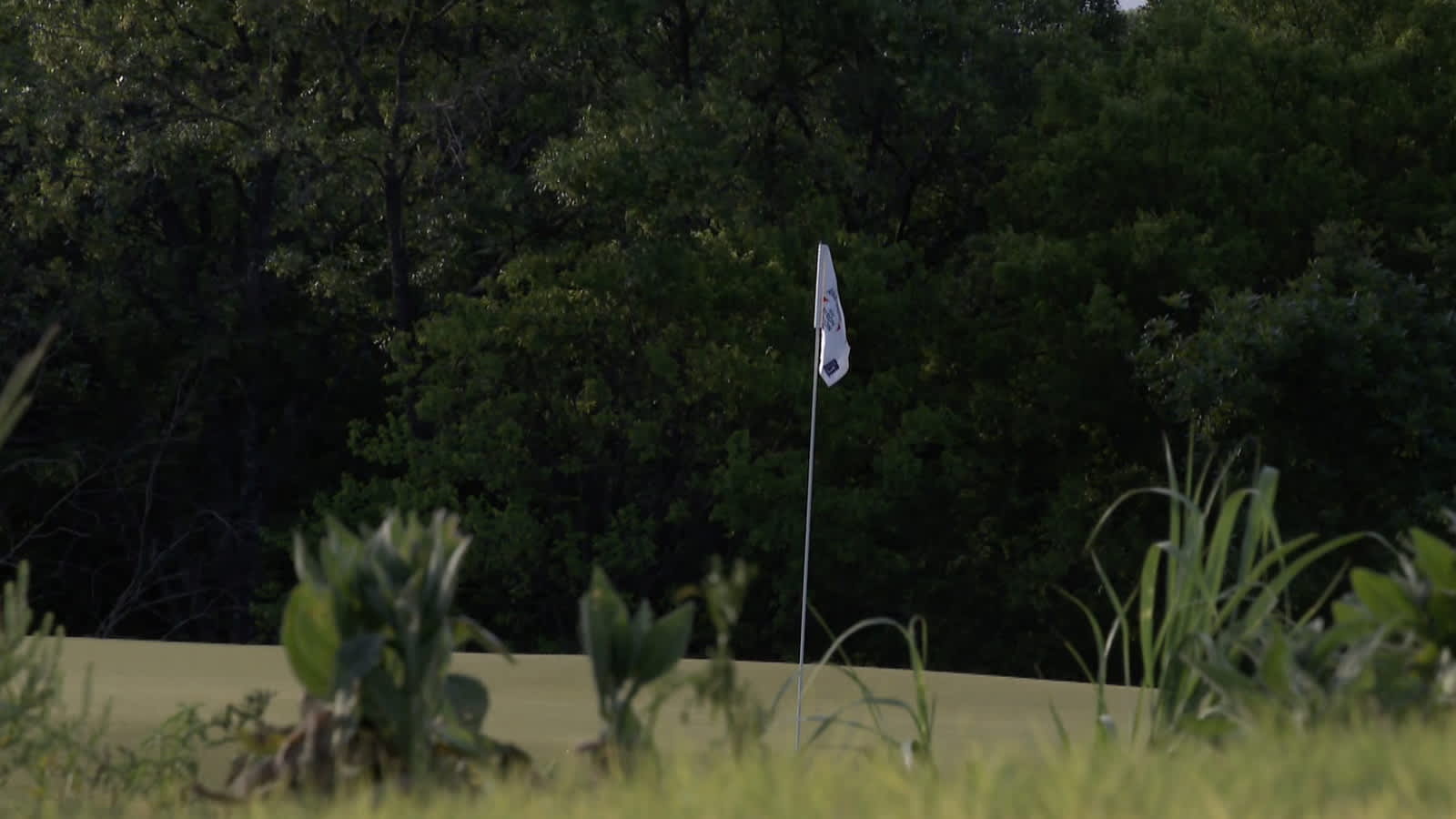 Sung Kang ties course record 61 to take lead at AT&T Byron Nelson