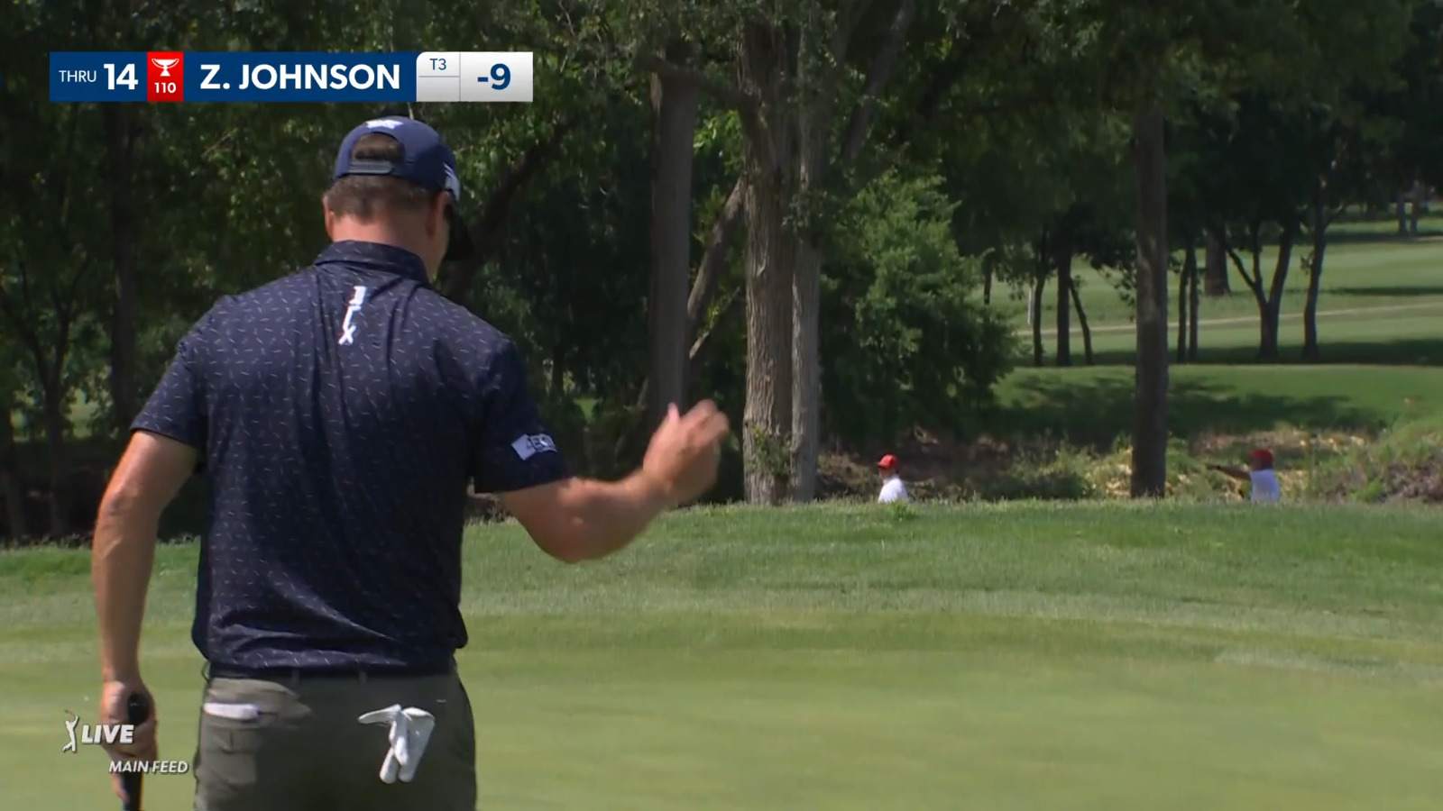 Zach Johnson sinks 15-footer for birdie at CJ CUP Byron Nelson