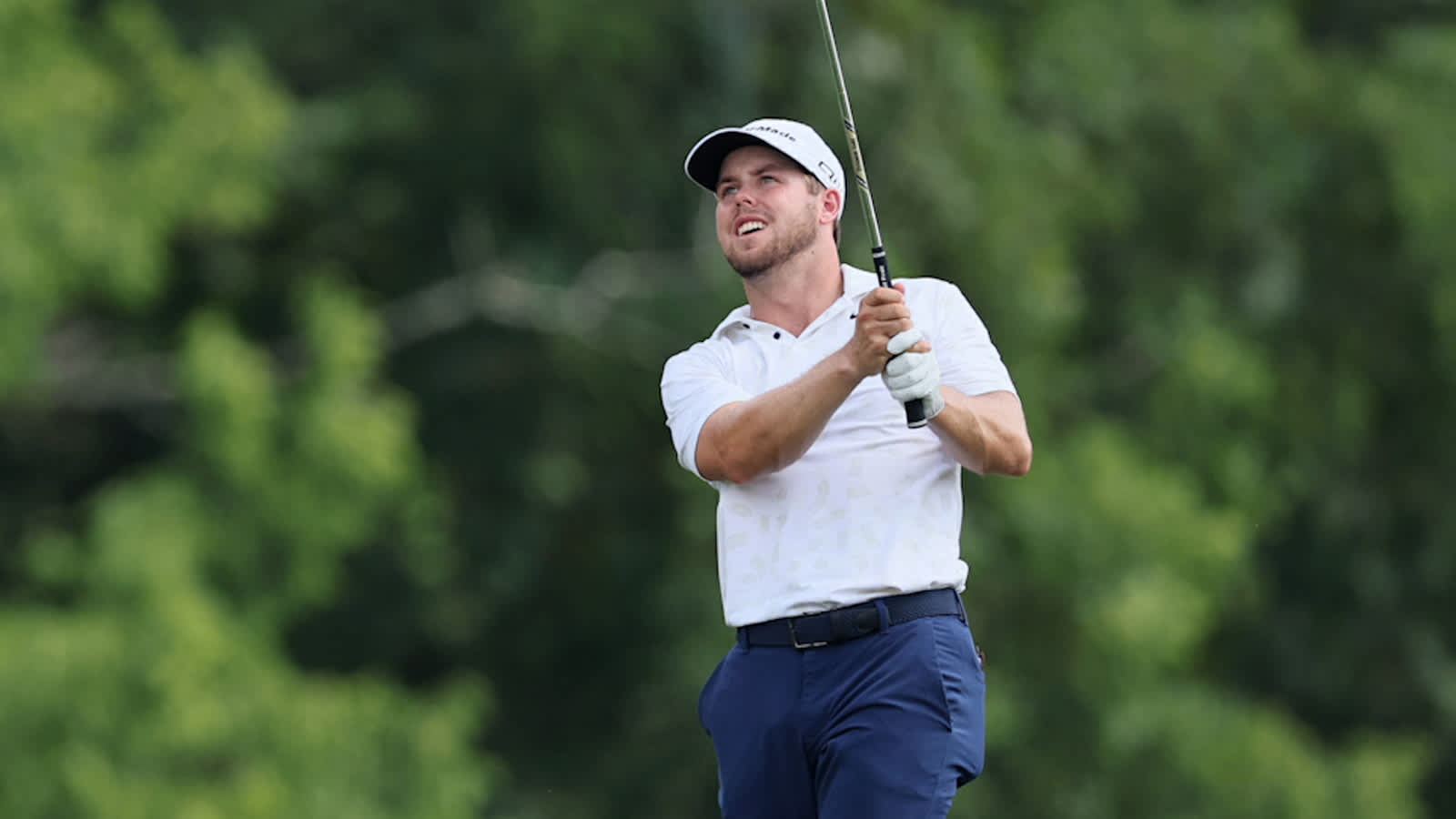 Pierceson Coody maintains lead by two after Friday shootout at ISCO Championship