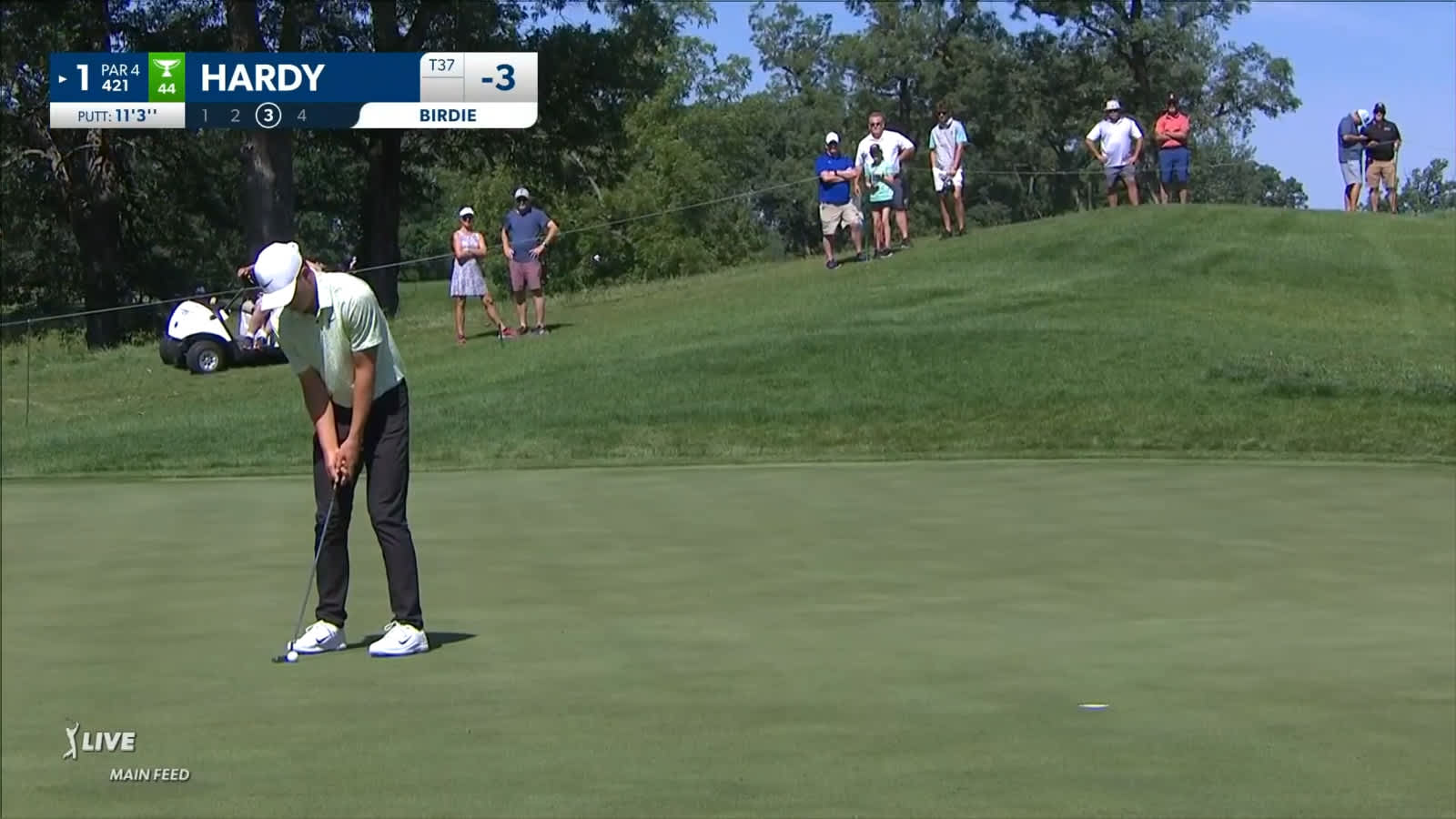 Nick Hardy holes 11-foot birdie at John Deere