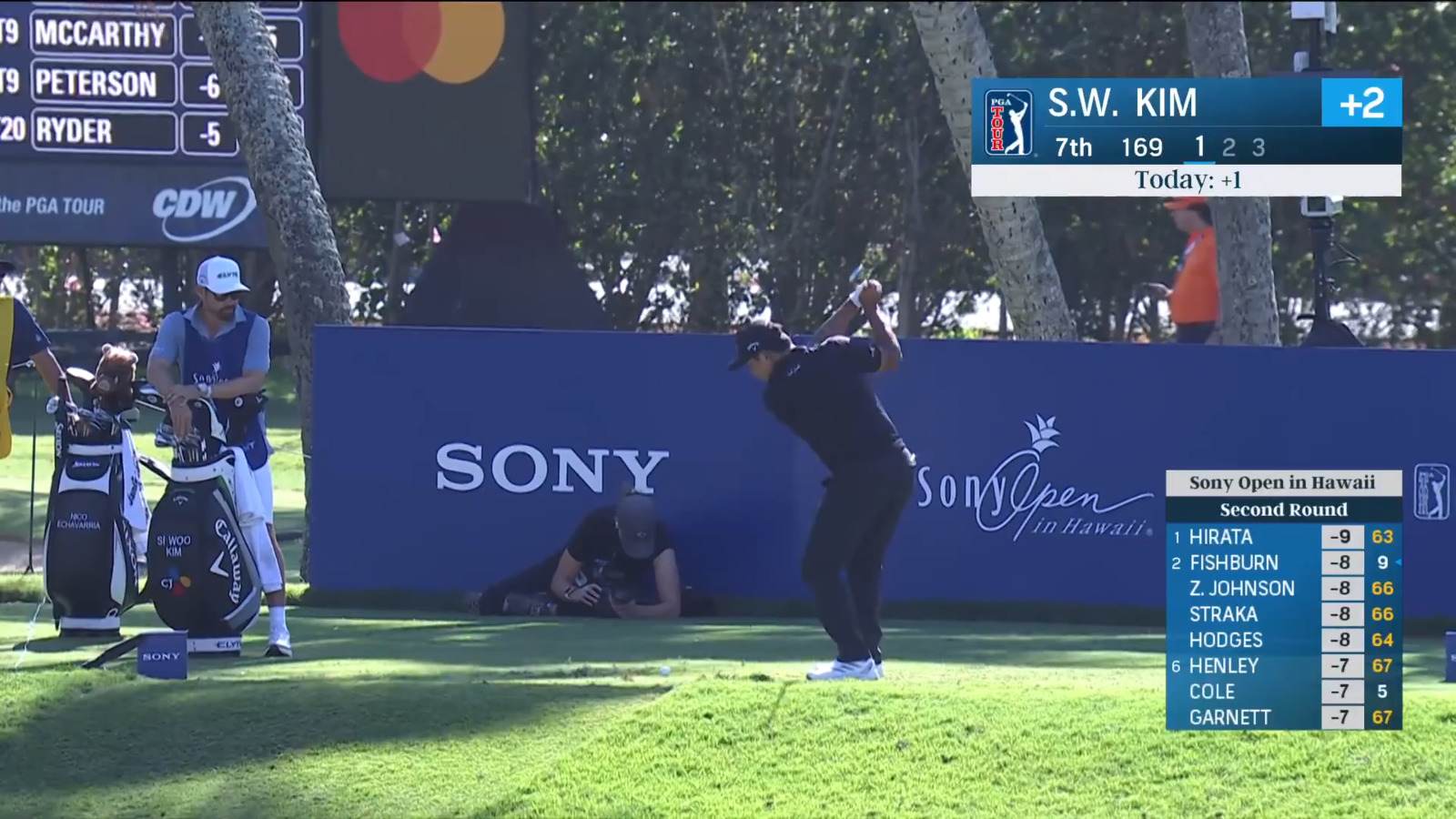 Si Woo Kim throws a dart off the tee and birdies at Sony Open