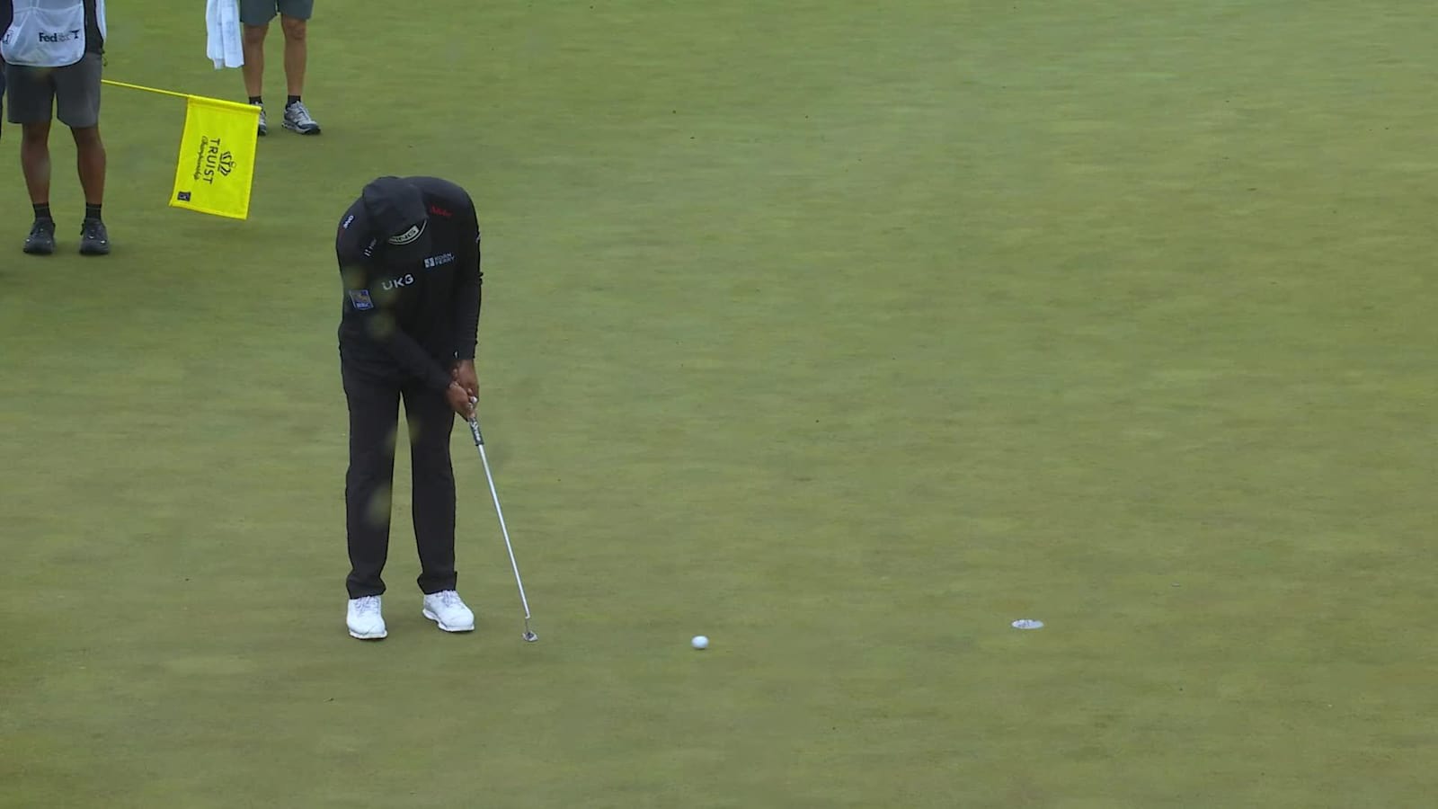 Sahith Theegala knocks in birdie putt at Truist Championship