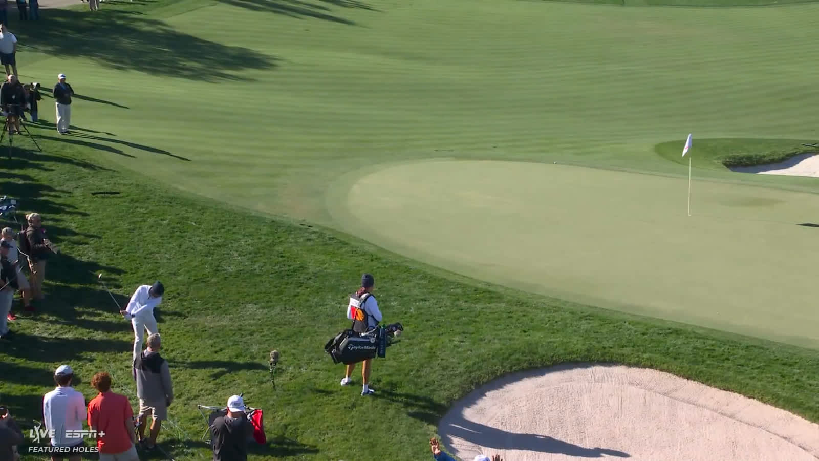 Tommy Fleetwood chips in for unlikely birdie at Arnold Palmer