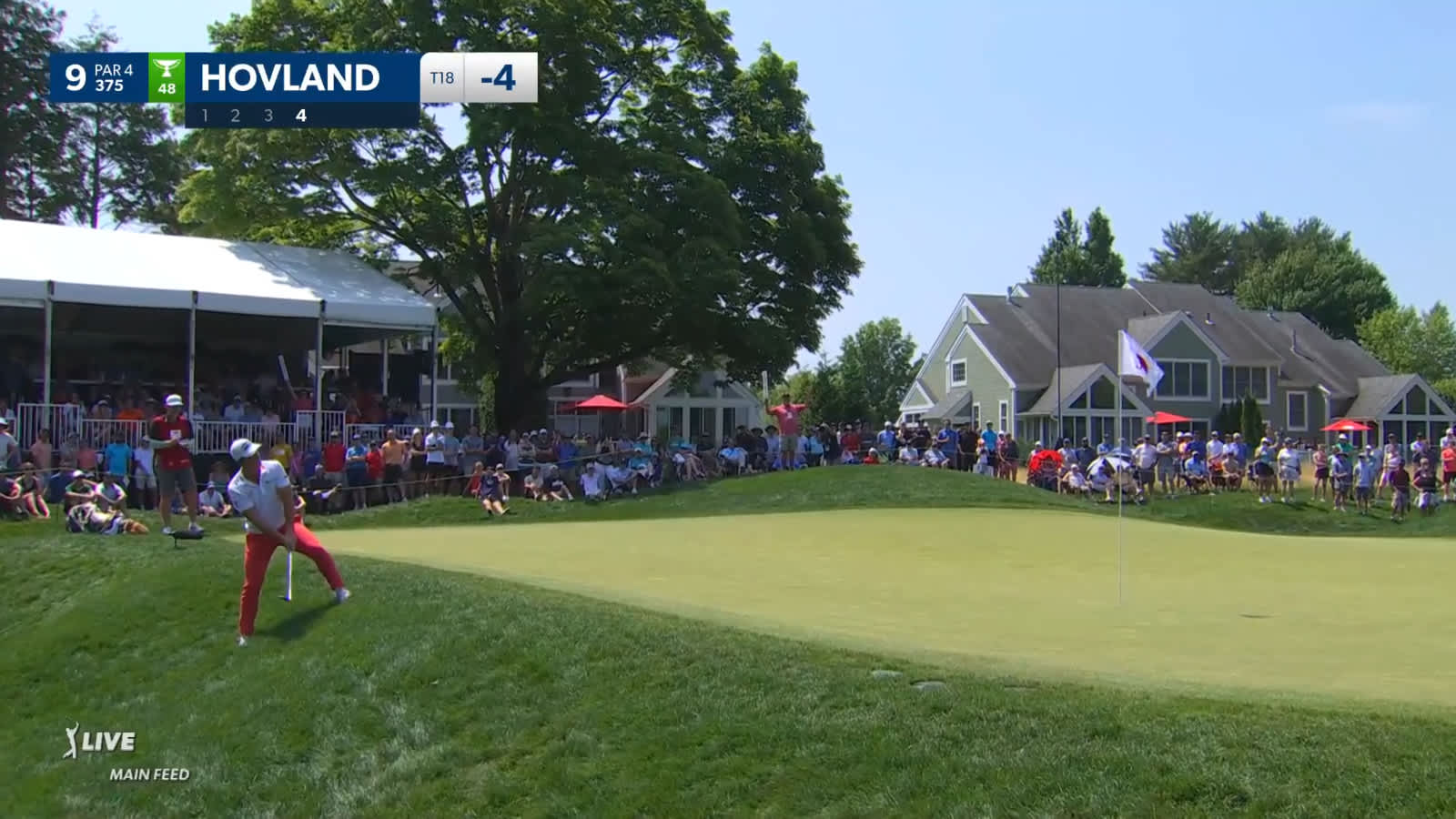 Viktor Hovland chips in for birdie at Travelers