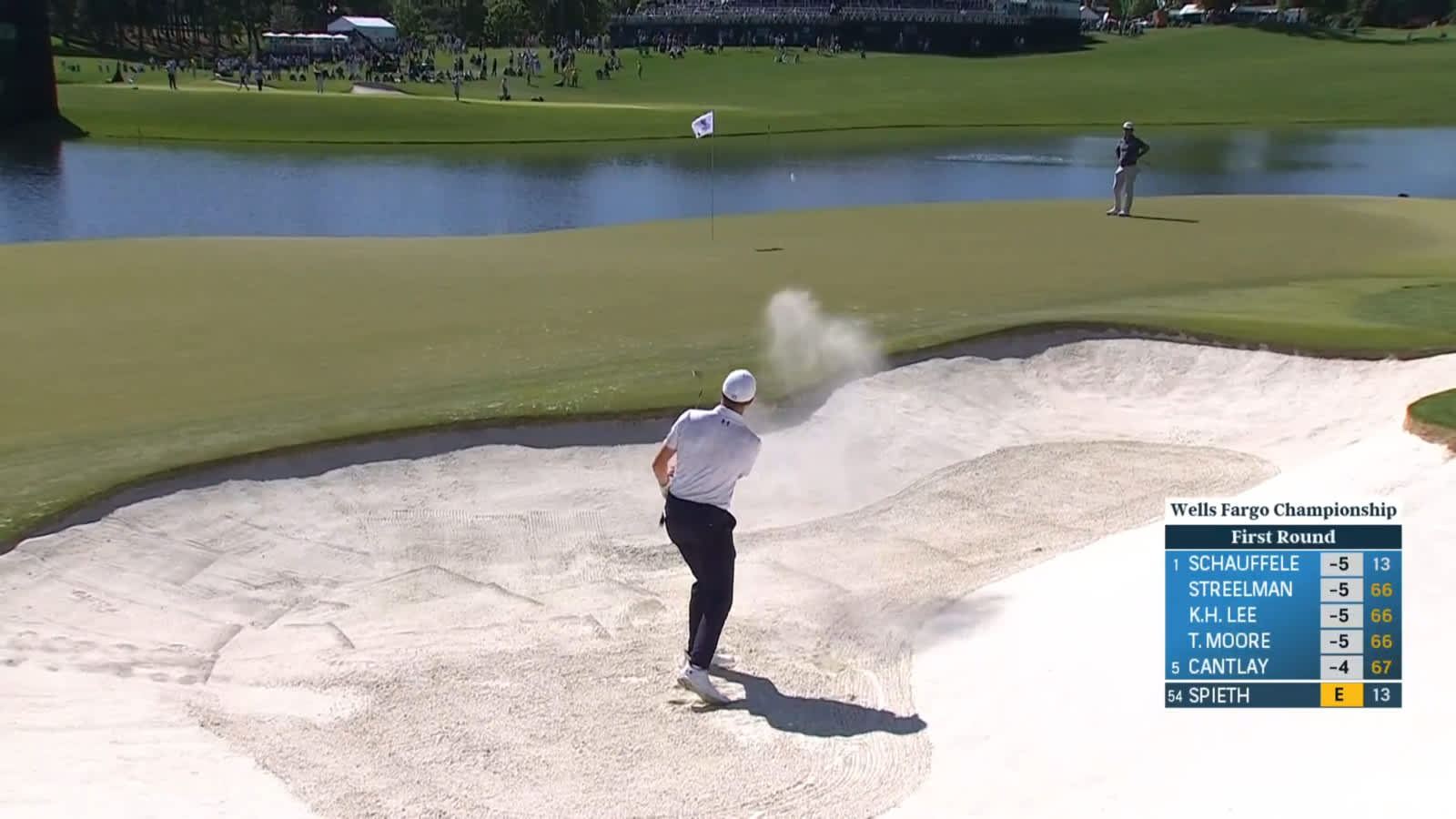 Jordan Spieth gets up-and-down from bunker at Wells Fargo