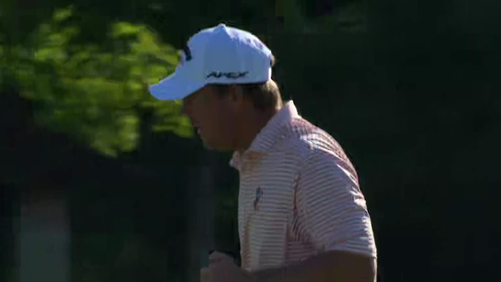 Zach Bauchou buries long-range putt for birdie at Nationwide Children's