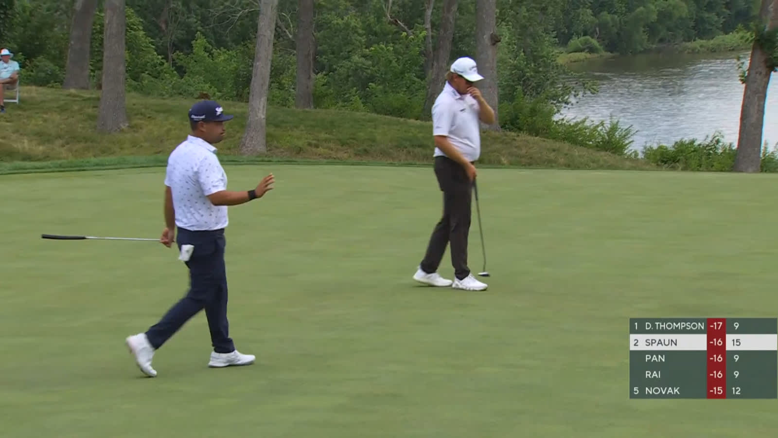 J.J. Spaun drains a 32-foot birdie putt at John Deere
