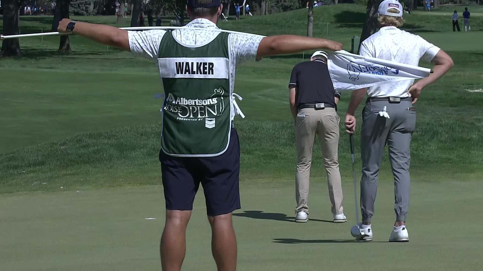 Brian Campbell makes birdie on No. 15 at Albertsons Boise Open