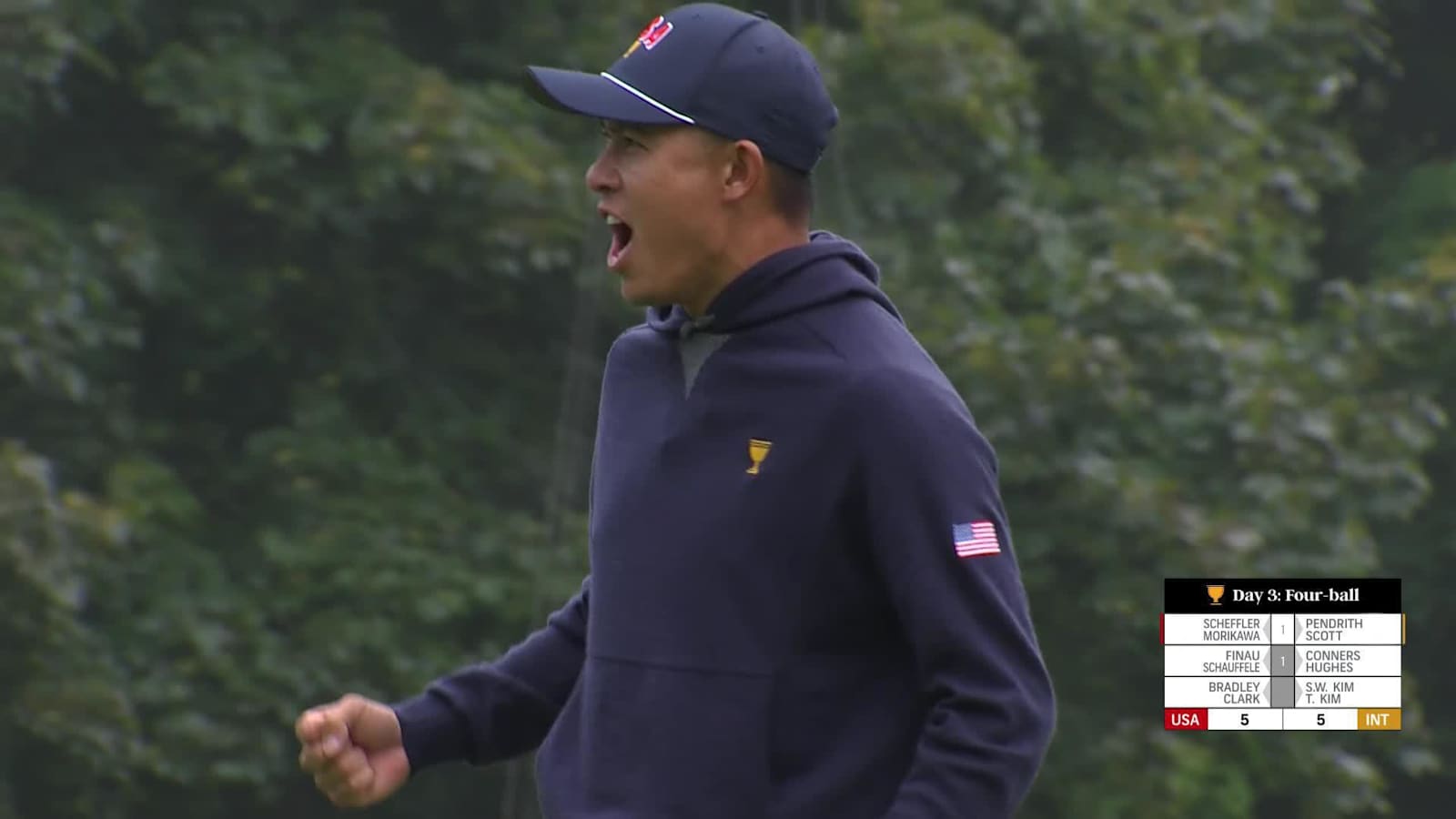 Collin Morikawa drains 38-footer for birdie at Presidents Cup