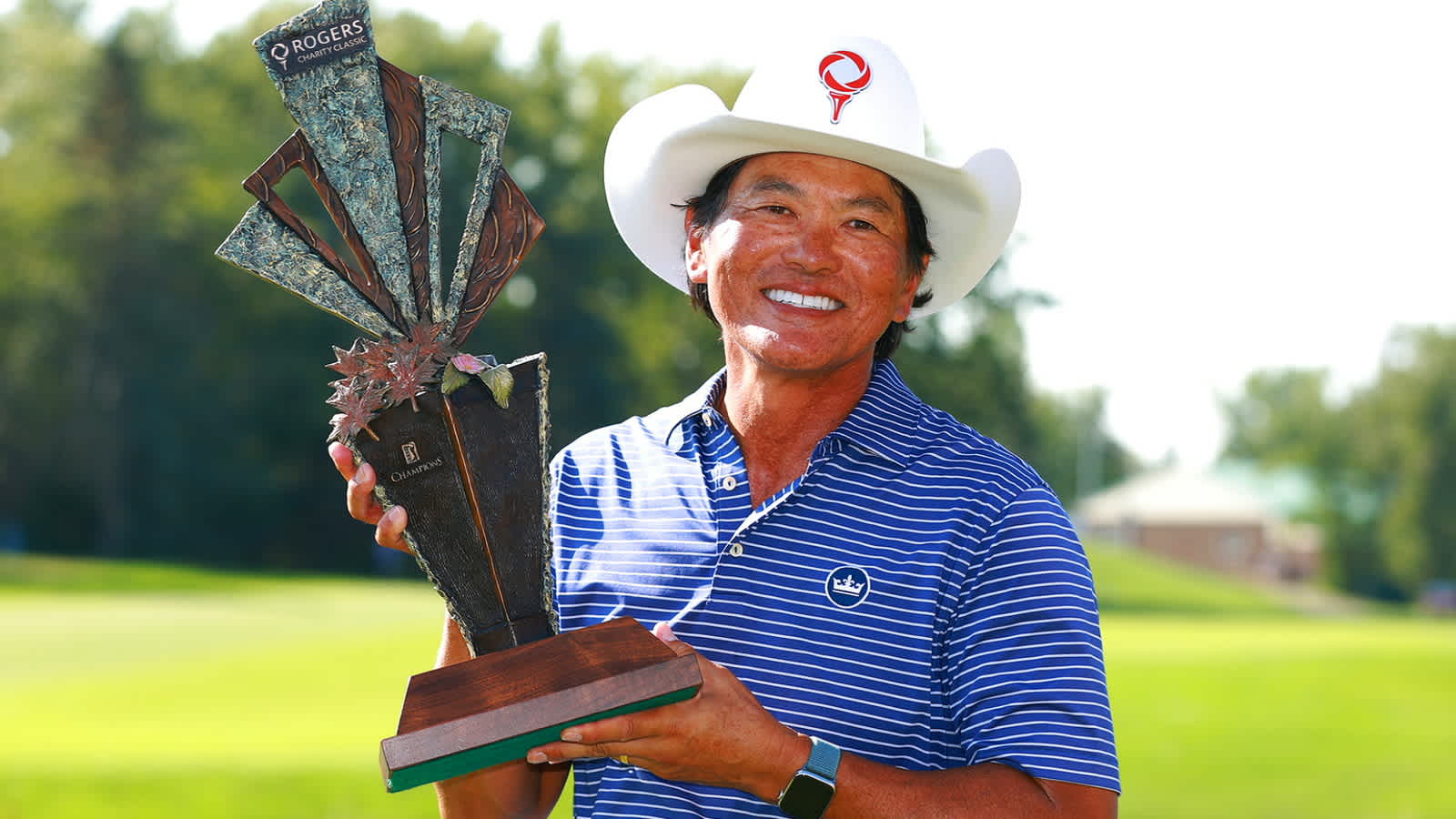 Ken Tanigawa climbs back into the winner's circle at Rogers Charity Classic