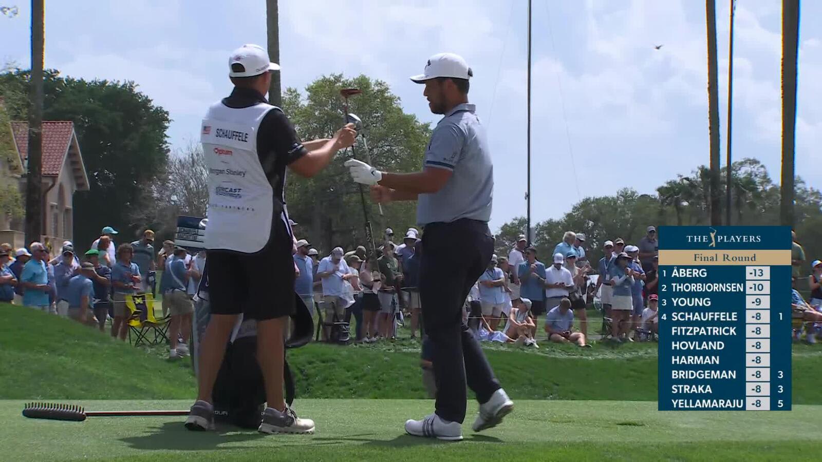 Xander Schauffele sinks 8-foot birdie putt on No. 2 at THE PLAYERS