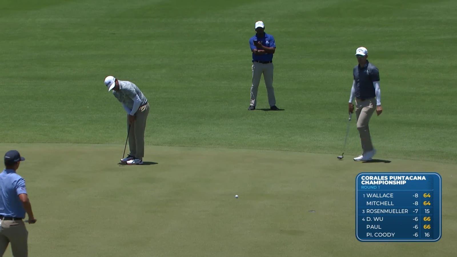Alejandro Tosti buries birdie putt at Corales Puntacana