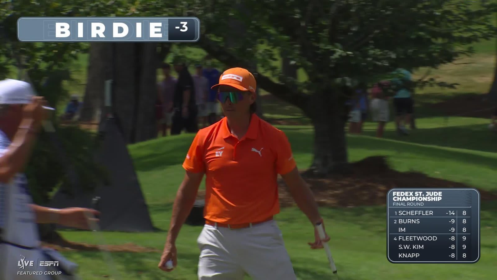 Rickie Fowler sinks 7-foot birdie putt on No. 15 at FedEx St. Jude