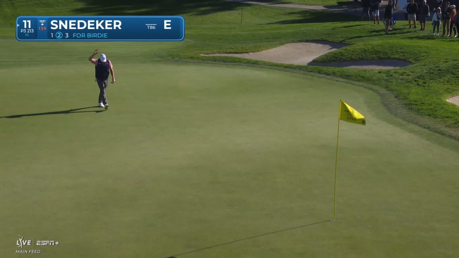 Brandt Snedeker drains a 48-foot birdie putt at Farmers
