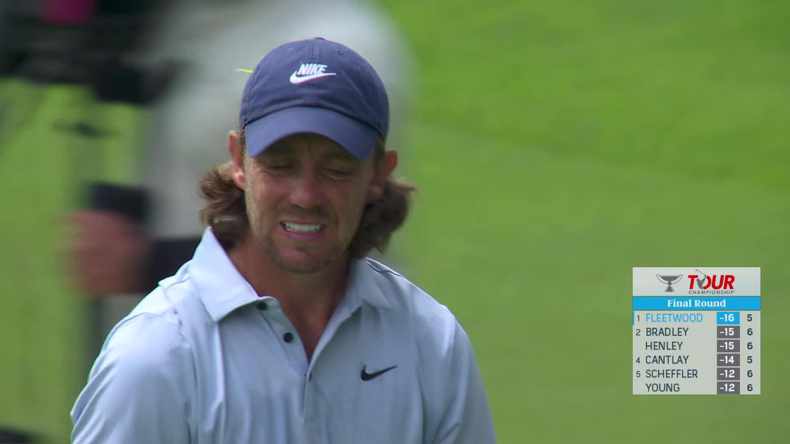 Tommy Fleetwood gets up-and-down for par-5 birdie at TOUR Championship