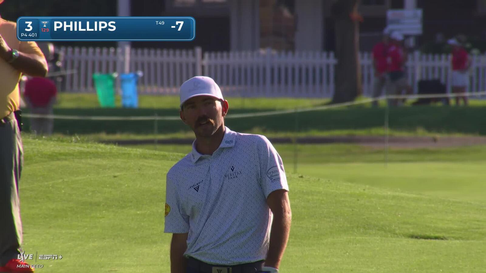 Chandler Phillips sinks a 27-foot birdie putt at Rocket Classic