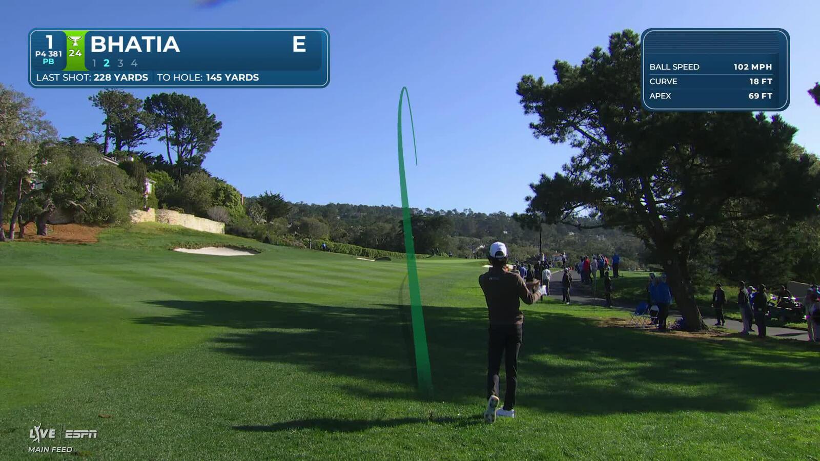 Akshay Bhatia hits 140-yard approach to 17 feet, sets up birdie on No. 1 at AT&T Pebble Beach