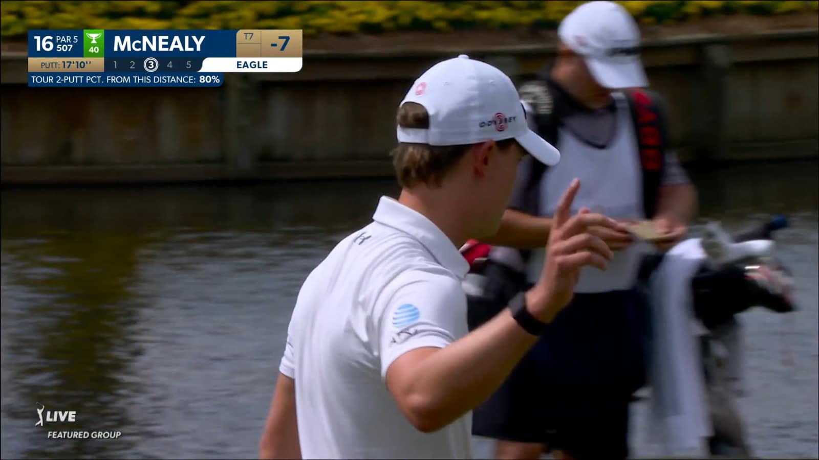 Maverick McNealy rolls in 17-footer for eagle at THE PLAYERS