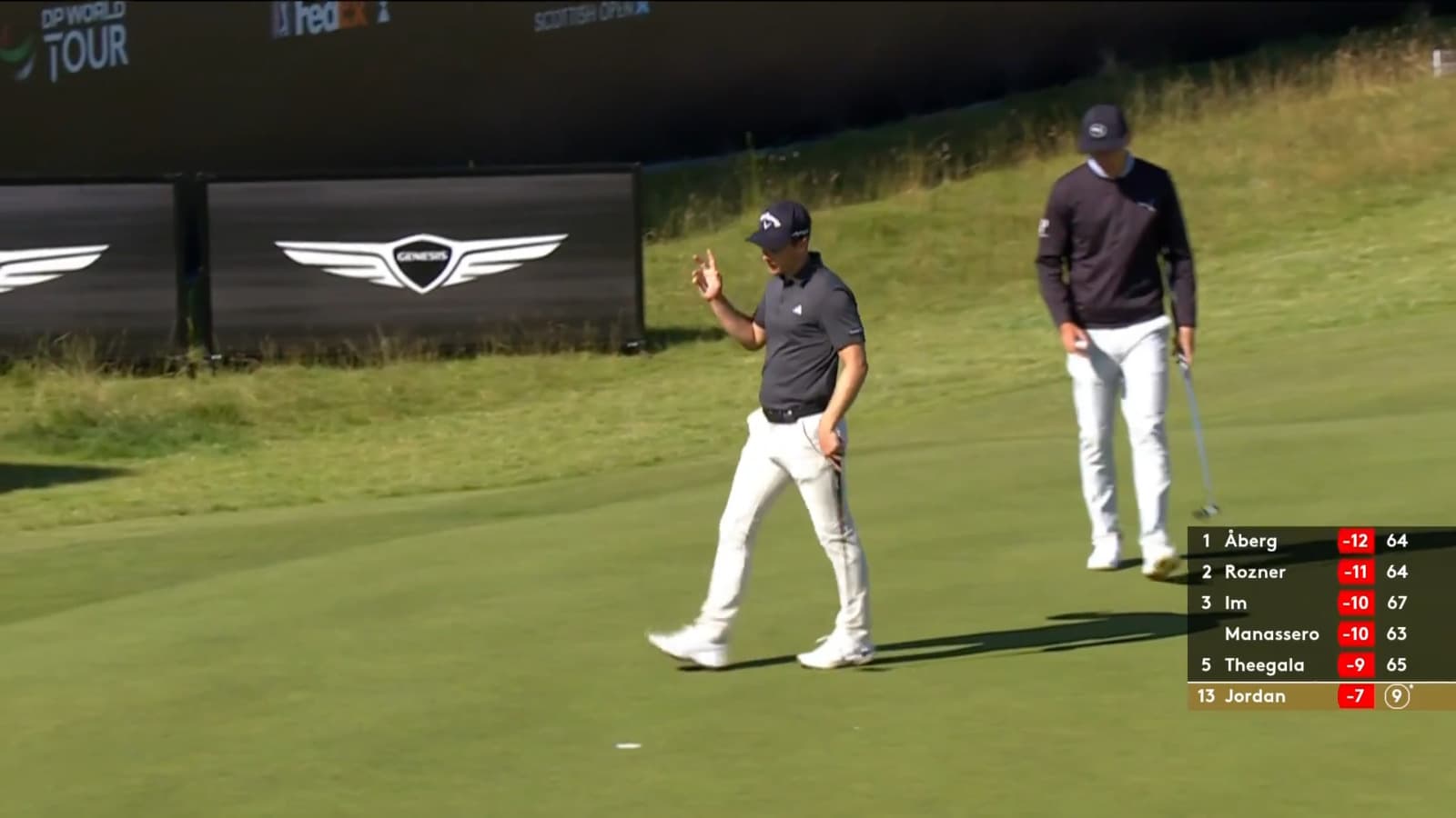 Matthew Jordan drops in birdie putt at Genesis Scottish Open