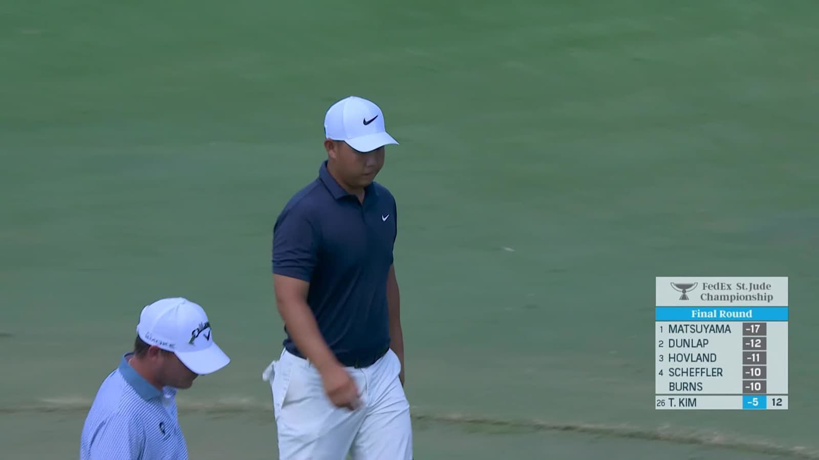 Tom Kim makes 30-foot putt from the fringe at FedEx St. Jude