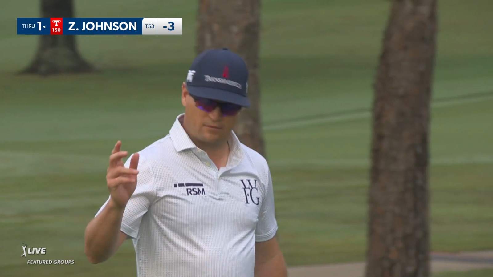 Zach Johnson holes a 32-foot birdie putt at Sanderson Farms