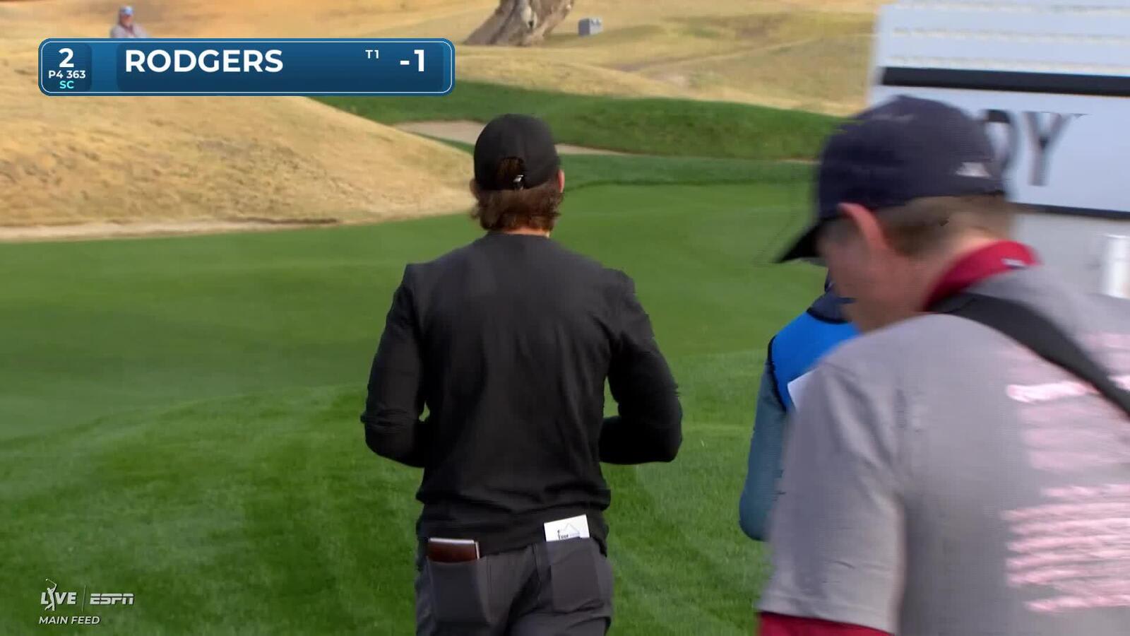Patrick Rodgers sinks 38-foot birdie putt on No. 2 at The American Express